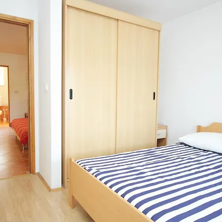 3209b Apartamento Tisno